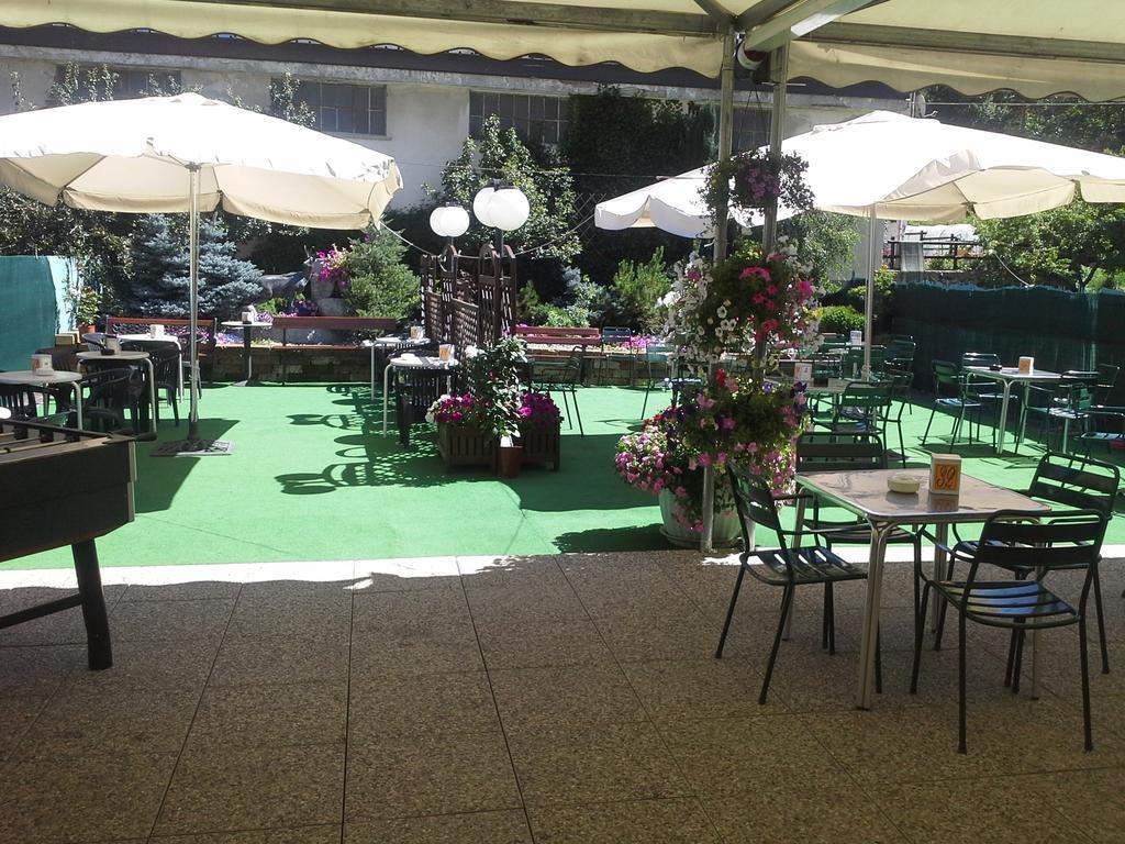 Alice Affittacamere Cesana Torinese Bagian luar foto