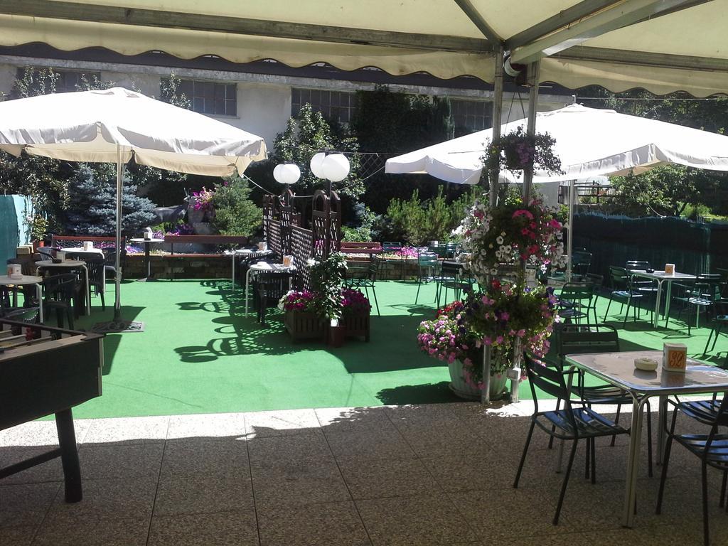 Alice Affittacamere Cesana Torinese Bagian luar foto